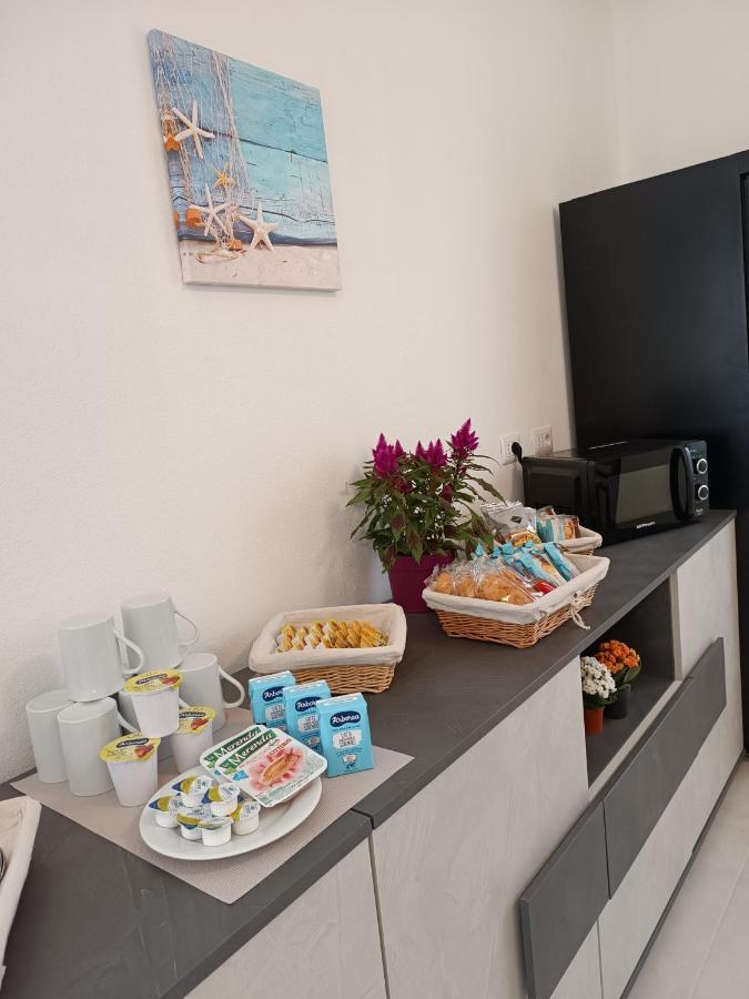 Costa Di Sopra Affittacamere By Hospitality Sardinia Quartu SantʼElena Εξωτερικό φωτογραφία