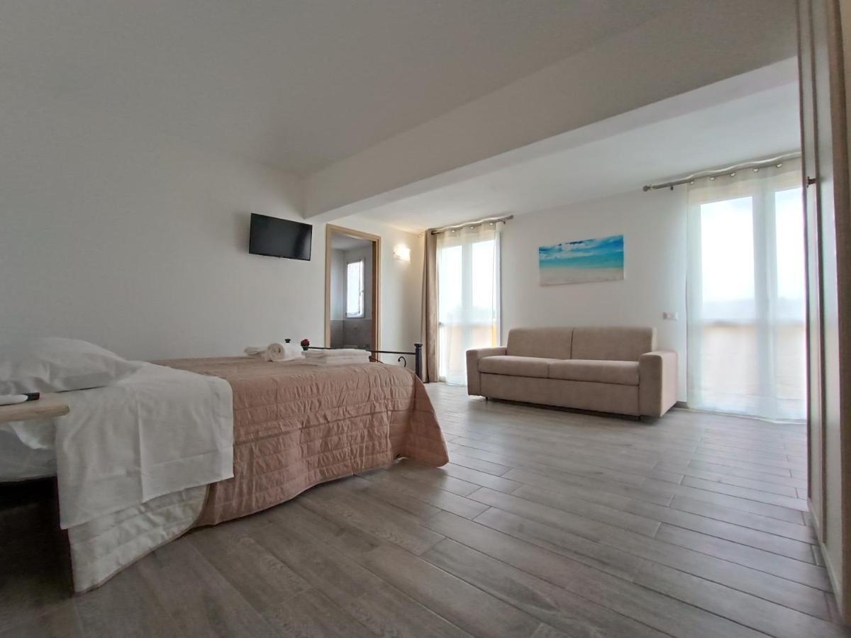 Costa Di Sopra Affittacamere By Hospitality Sardinia Quartu SantʼElena Εξωτερικό φωτογραφία